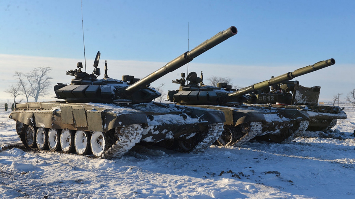 Loạt video cho thấy các đơn vị quân đội và tên lửa Nga tiến về biên giới Ukraine